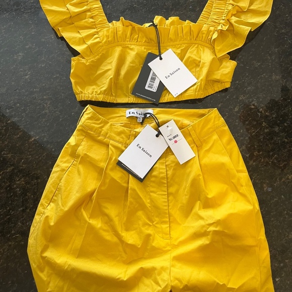En Saison Yellow Short Set NWT Size S - Picture 2 of 10